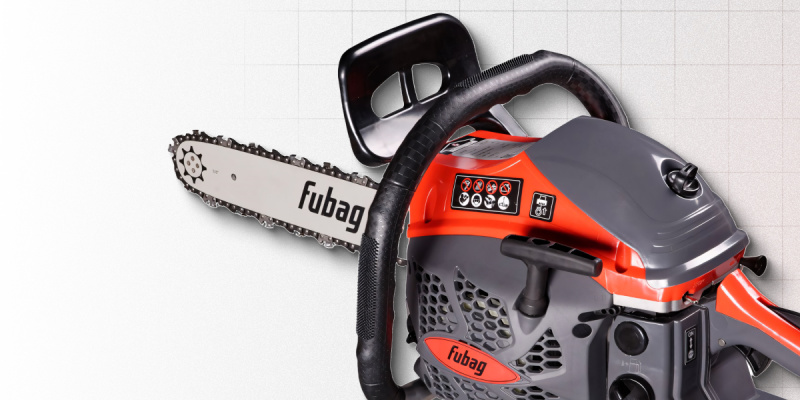 Как выбрать хорошую бензопилу для дома?