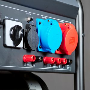 Бензиновый генератор FUBAG BS 7500 XD ES DUPLEX в Тамбове фото