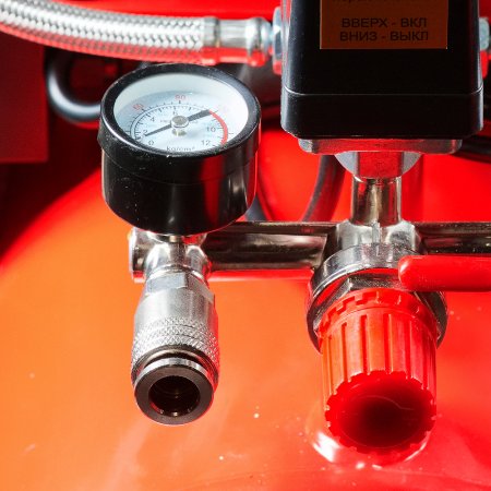 Компрессор безмасляный малошумный FUBAG Свободный Воздух (Free Air) 490/50/4.0 S в Тамбове фото