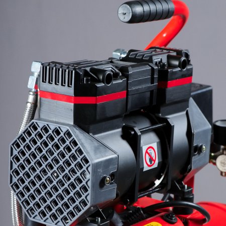 Компрессор безмасляный малошумный FUBAG Свободный Воздух (Free Air) 170/9/1.5 S в Тамбове фото